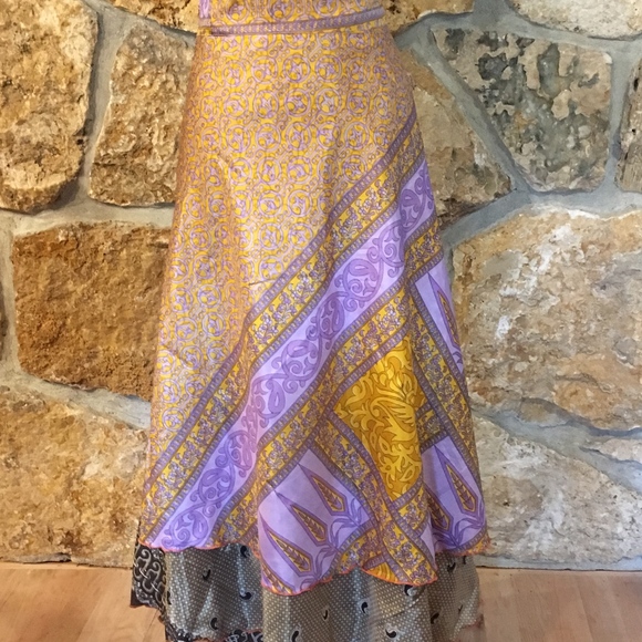 Dresses & Skirts - Wrap Skirt XL